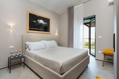 Luxury Villa Photo #60