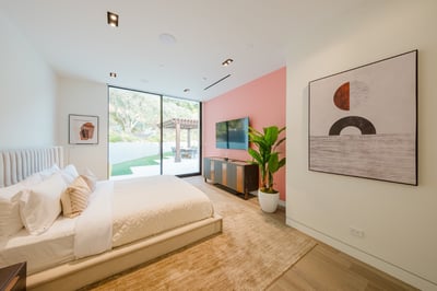 Luxury Villa Photo #34