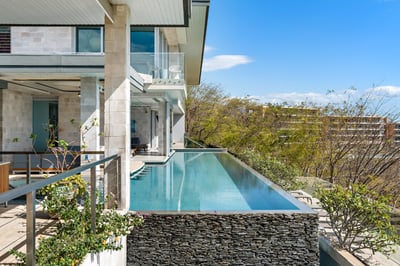 Luxury Villa Photo #5