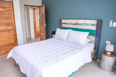 Luxury Villa Photo #38