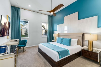Luxury Villa Photo #22