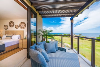 Luxury Villa Photo #15