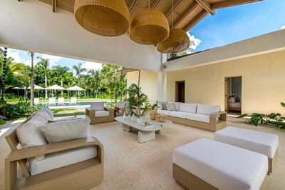 Luxury Villa Photo #7