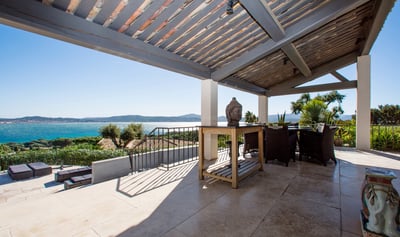 Luxury Villa Photo #6