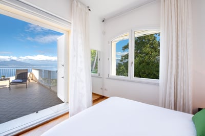 Luxury Villa Photo #11
