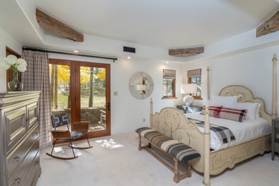 Luxury Villa Photo #24