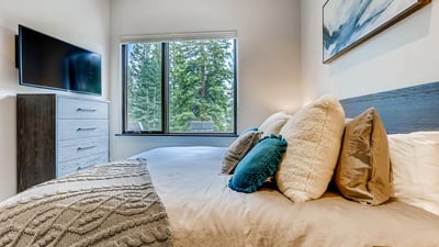 King Bedroom
