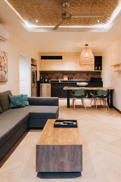 Luxury Villa Photo #26