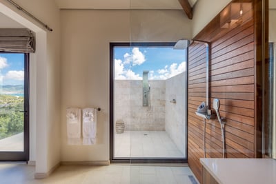 Luxury Villa Photo #57