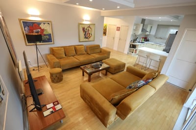 Luxury Villa Photo #17