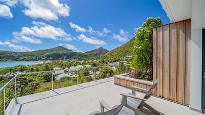 Pool & Terrace