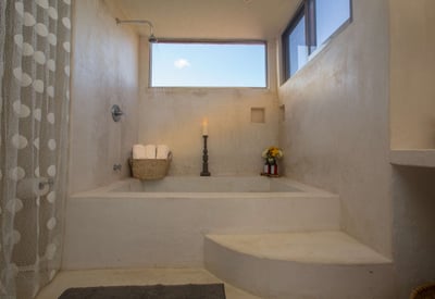 Luxury Villa Photo #20