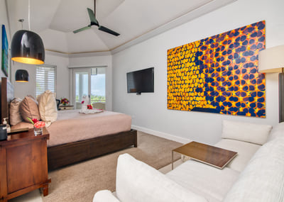 Luxury Villa Photo #26