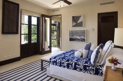 Luxury Villa Photo #34