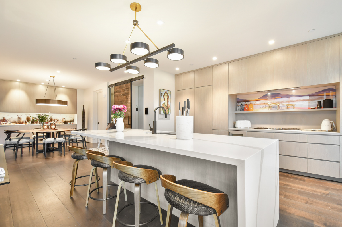 One Empire 201 Home rental - 10