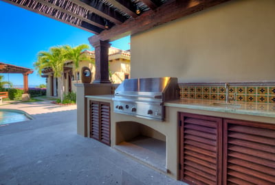 Luxury Villa Photo #12