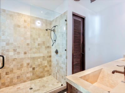 Luxury Villa Photo #41
