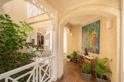 Luxury Villa Photo #2