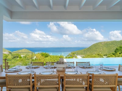 Luxury Villa Photo #12