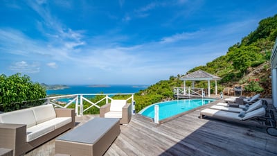 Luxury Villa Photo #9