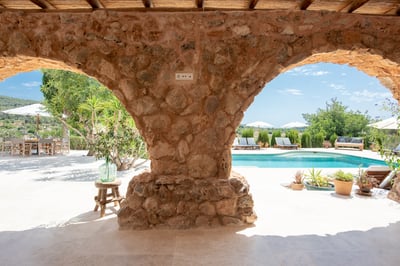 Luxury Villa Photo #17