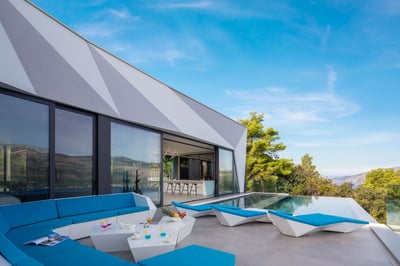 Luxury Villa Photo #30