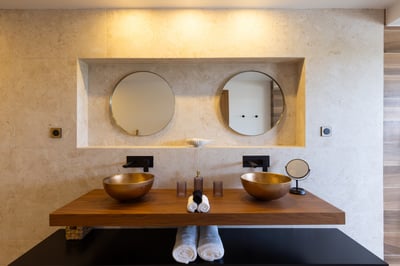 Luxury Villa Photo #23