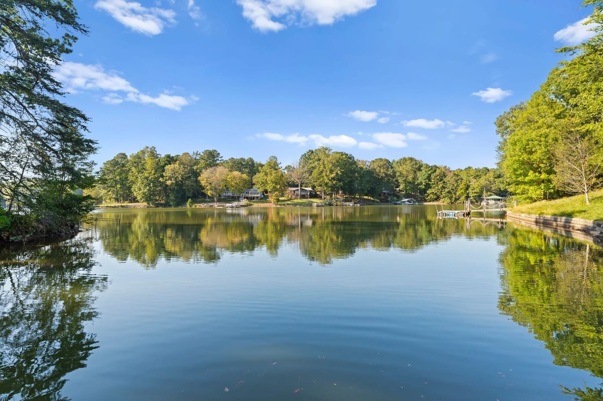 The Lookout Lakehouse