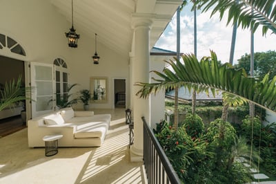 9BDR ocean view villa with full staff, golf carts, movie theater and gym