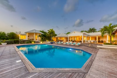 Luxury Villa Photo #2