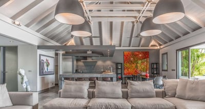 Luxury Villa Photo #13