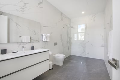 Luxury Villa Photo #56