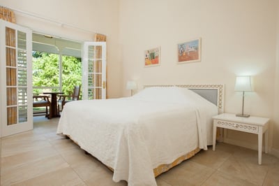 Luxury Villa Photo #16