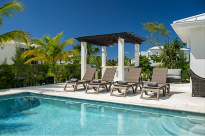 Luxury Villa Photo #12