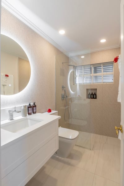 Luxury Villa Photo #22