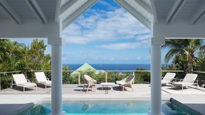 Luxury Villa Photo #3
