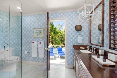 Luxury Villa Photo #19