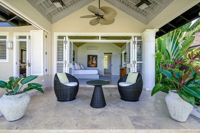 Luxury Villa Photo #21