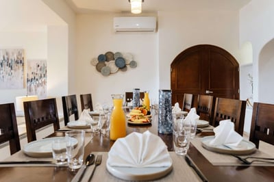 Luxury Villa Photo #29