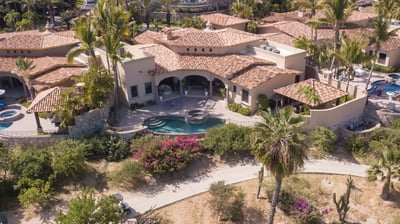 Luxury Villa Photo #59