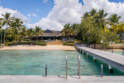 Luxury Villa Photo #12