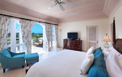 Luxury Villa Photo #12
