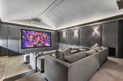Luxury Villa Photo #24