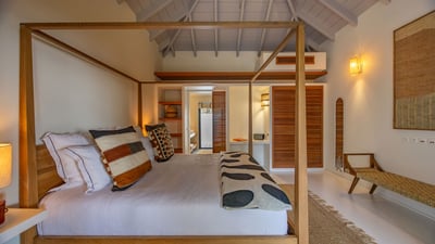 Bedroom 3: Located next to the living room, on the main level. King-size Bed, air-conditioning, ensu