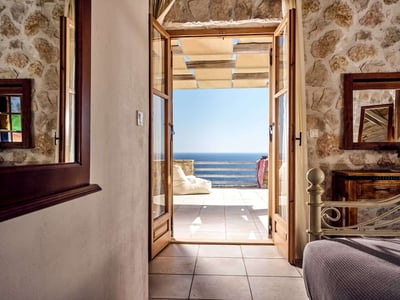 Luxury Villa Photo #13