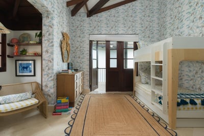 Luxury Villa Photo #17