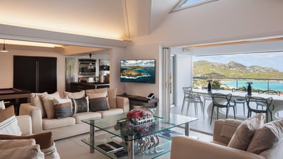 Luxury Villa Photo #29