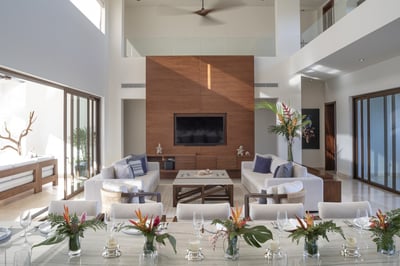 Luxury Villa Photo #9
