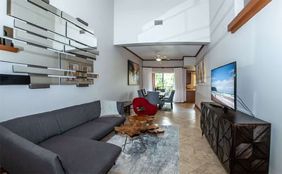 Luxury Villa Photo #4