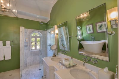 Luxury Villa Photo #31